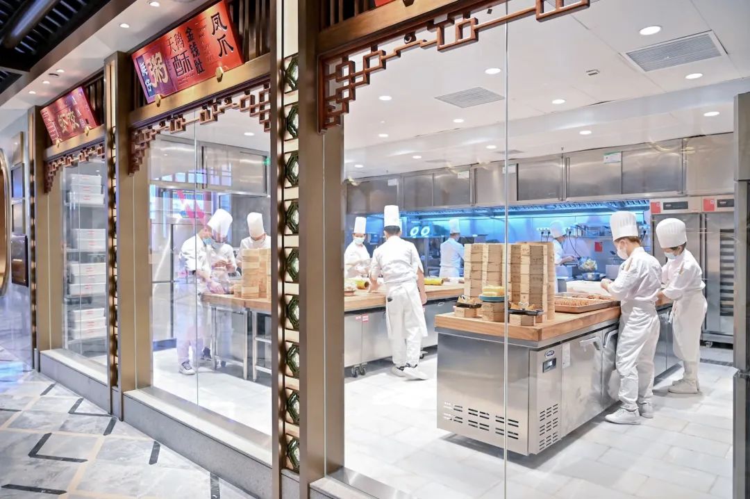 餐饮店装修公司-疫情下餐饮要冒险鼎新还是审慎前行(图2) 2.jpg