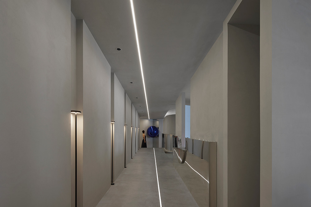 集沙龙、、、展览于一体的老板电器办公室装修设计(图7)