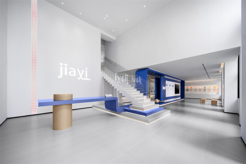 现代极简风JIAYI柔版企业展厅装修设计规划(图2)