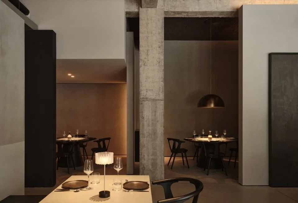 馐 · shy table 特色西餐厅装修设计规划(图2) 馐 · shy table 特色西餐厅装修设计规划(图2)