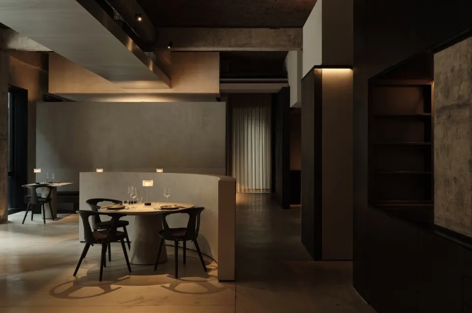馐 · shy table 特色西餐厅装修设计规划(图3) 馐 · shy table 特色西餐厅装修设计规划(图3)